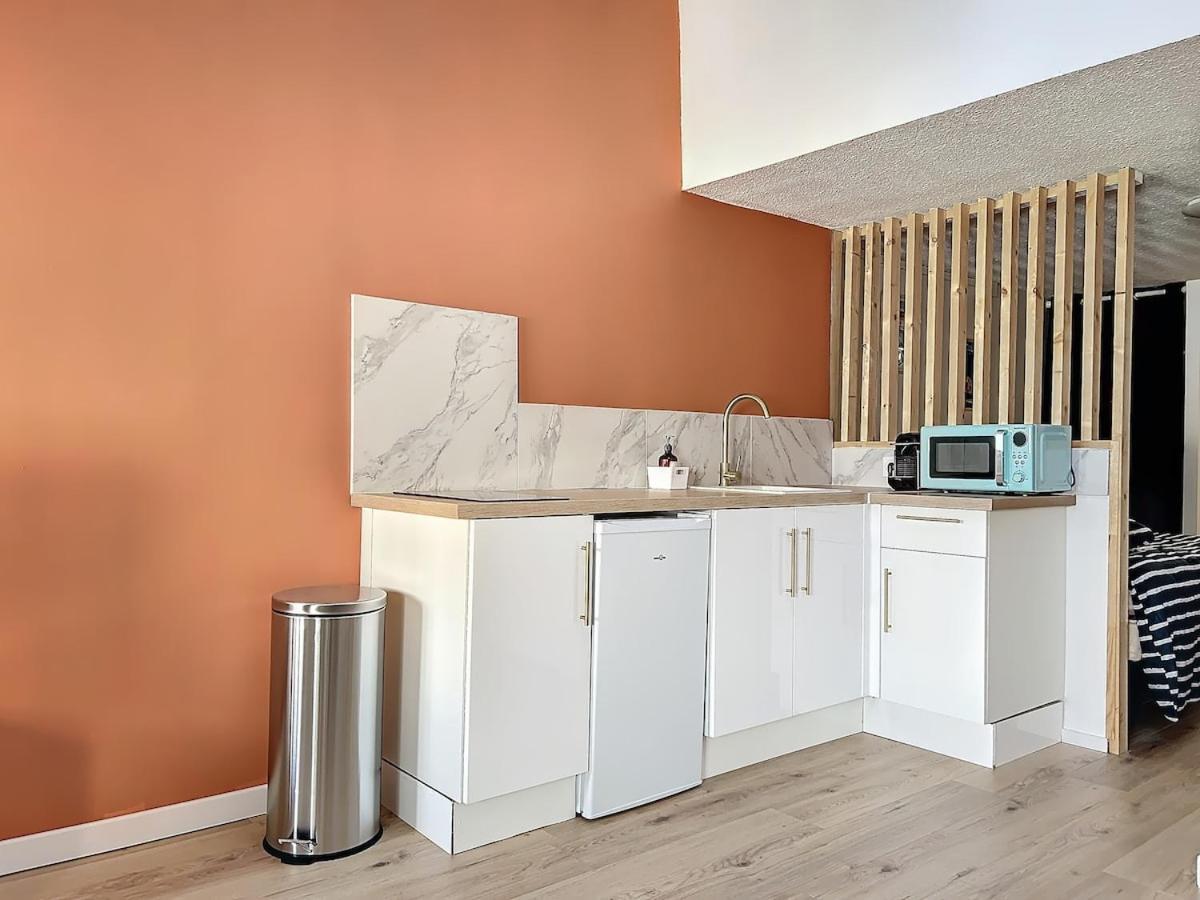 Appartement Cocon , Proche Marche, Port Et Gare *